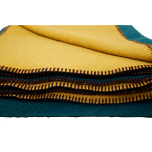 Wohndecke Fair Deluxe Wolle pur - 200 x 220 cm | Wolldecke aus 100% Wolle | Couchdecke / Sofadecke | Wohlfühlende und Anschmiegsame Kuscheldecke | Überwurfdecke (200 x 220 cm, Blau/Dijon)