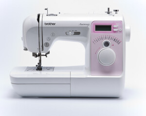 Brother Nähmaschine Innov-is 10 - Anniversary - Exclusives Online Angebot
